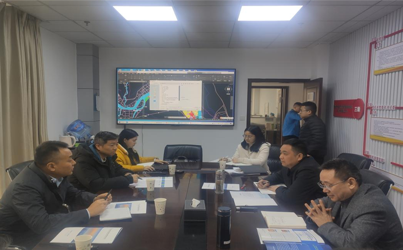 置业集团联合土地集团与雅安市自然Z6尊龙凯时和规划局开展产业协同交流会
