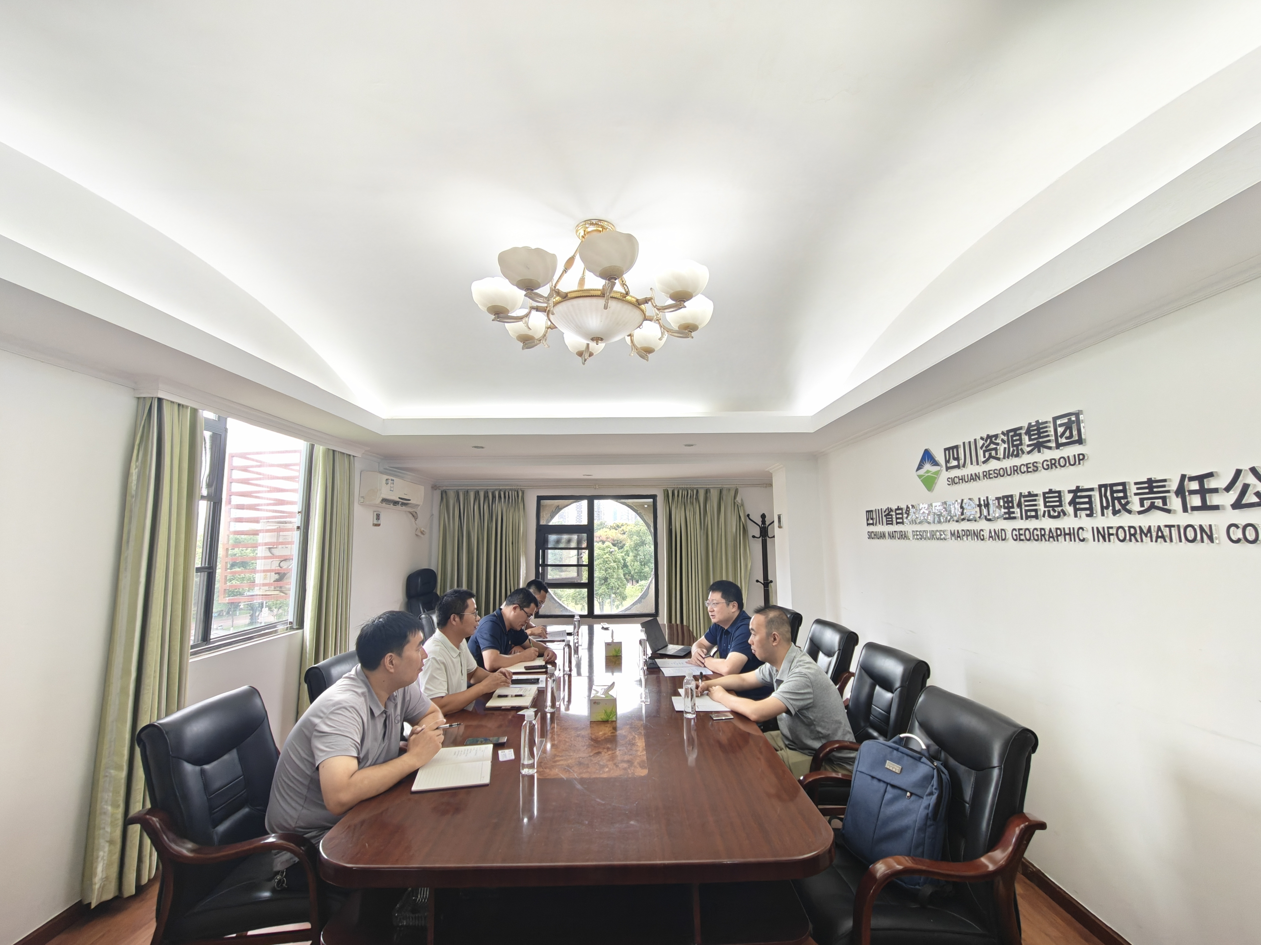 武汉众智鸿图科技有限公司赴测绘公司座谈交流