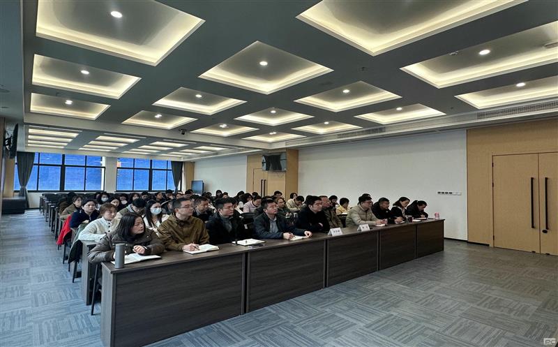 大力弘扬宪法精神，，，，，，推动进一步全面深化改革 ——兴蜀设计集团开展第五期法律法规知识培训会
